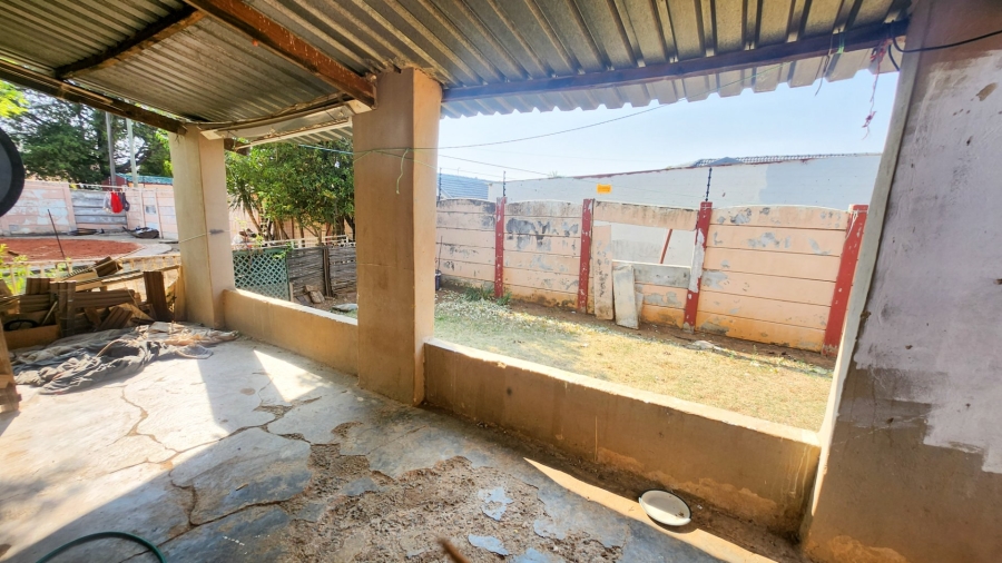3 Bedroom Property for Sale in Songloed North West